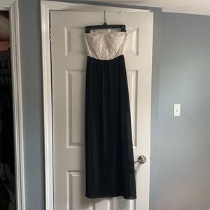Strapless long dress